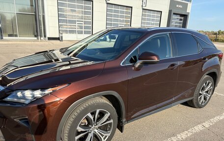 Lexus RX IV рестайлинг, 2017 год, 3 750 000 рублей, 2 фотография