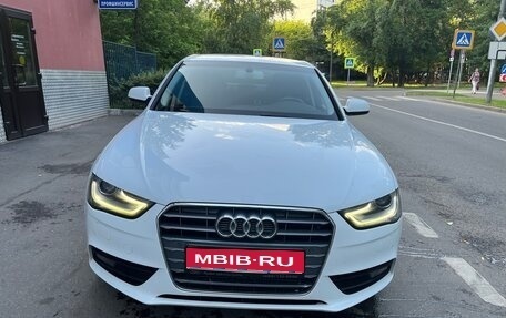 Audi A4, 2013 год, 1 300 000 рублей, 1 фотография