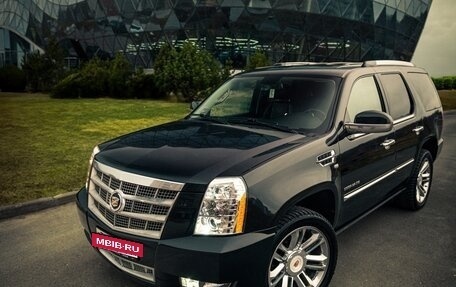 Cadillac Escalade III, 2012 год, 2 650 000 рублей, 30 фотография
