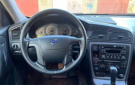 Volvo V70 III рестайлинг, 2006 год, 590 000 рублей, 12 фотография