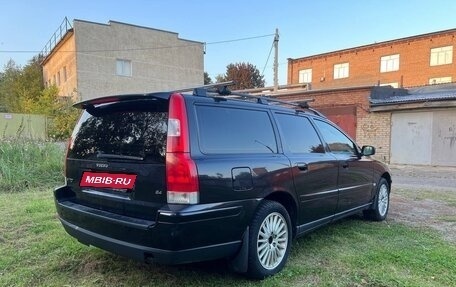 Volvo V70 III рестайлинг, 2006 год, 590 000 рублей, 3 фотография