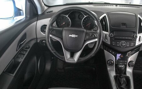 Chevrolet Cruze II, 2013 год, 749 900 рублей, 9 фотография