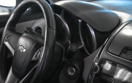 Chevrolet Cruze II, 2013 год, 749 900 рублей, 15 фотография