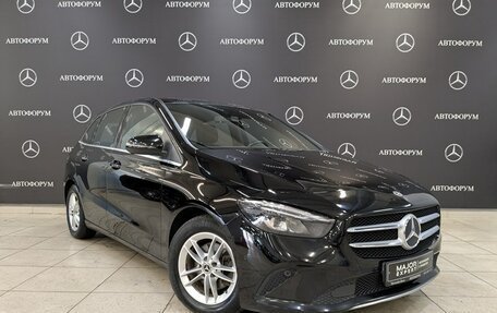 Mercedes-Benz B-Класс, 2020 год, 2 430 000 рублей, 3 фотография