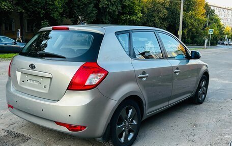 KIA cee'd I рестайлинг, 2010 год, 630 000 рублей, 3 фотография