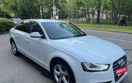 Audi A4, 2013 год, 1 300 000 рублей, 4 фотография