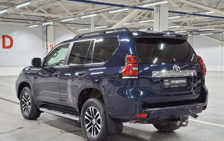 Toyota Land Cruiser Prado 150 рестайлинг 2, 2019 год, 4 440 000 рублей, 11 фотография