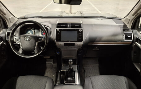 Toyota Land Cruiser Prado 150 рестайлинг 2, 2019 год, 4 440 000 рублей, 18 фотография