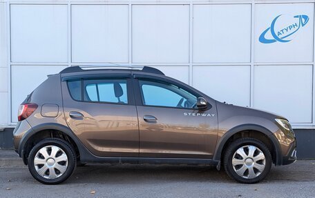 Renault Sandero II рестайлинг, 2020 год, 1 200 000 рублей, 6 фотография