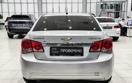 Chevrolet Cruze II, 2010 год, 450 000 рублей, 10 фотография