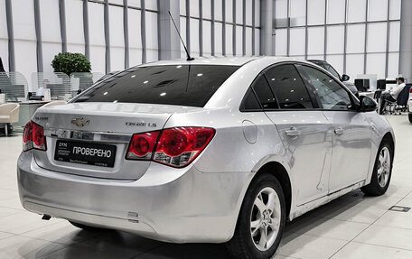 Chevrolet Cruze II, 2010 год, 450 000 рублей, 9 фотография