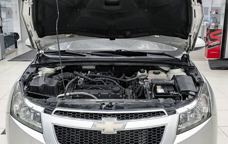 Chevrolet Cruze II, 2010 год, 450 000 рублей, 13 фотография