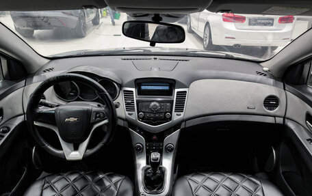 Chevrolet Cruze II, 2010 год, 450 000 рублей, 18 фотография