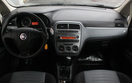 Fiat Punto III Punto Evo рестайлинг, 2008 год, 270 000 рублей, 13 фотография