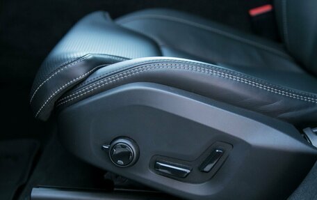 Volvo XC60 II, 2019 год, 3 500 000 рублей, 6 фотография