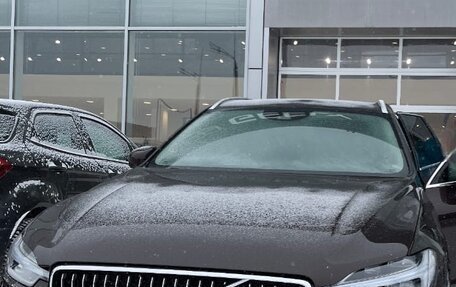 Volvo XC60 II, 2019 год, 3 500 000 рублей, 12 фотография