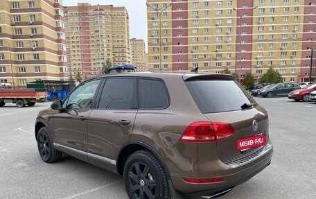 Volkswagen Touareg III, 2013 год, 1 690 000 рублей, 6 фотография