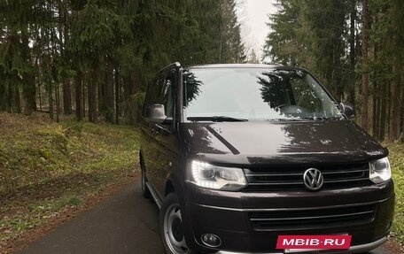 Volkswagen Multivan T5, 2010 год, 2 500 000 рублей, 4 фотография