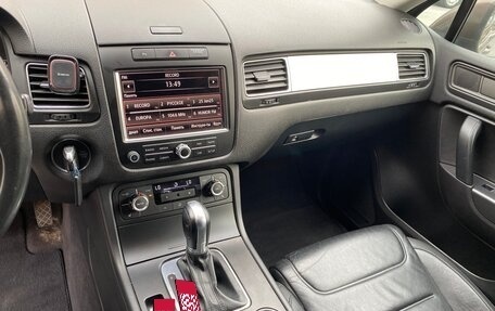 Volkswagen Touareg III, 2013 год, 1 690 000 рублей, 11 фотография