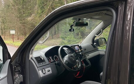 Volkswagen Multivan T5, 2010 год, 2 500 000 рублей, 9 фотография