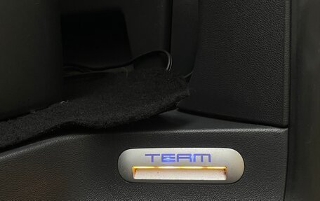 Volkswagen Multivan T5, 2010 год, 2 500 000 рублей, 34 фотография