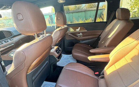 Mercedes-Benz GLS, 2024 год, 14 850 000 рублей, 3 фотография
