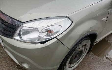 Renault Sandero I, 2013 год, 450 000 рублей, 2 фотография
