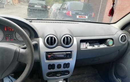 Renault Sandero I, 2013 год, 450 000 рублей, 17 фотография