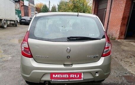 Renault Sandero I, 2013 год, 450 000 рублей, 14 фотография