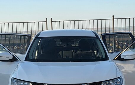 Nissan X-Trail, 2017 год, 1 850 000 рублей, 2 фотография