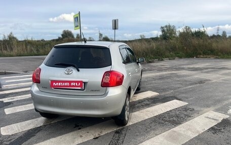 Toyota Auris II, 2009 год, 750 000 рублей, 3 фотография