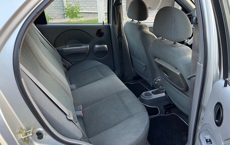 Chevrolet Aveo III, 2004 год, 415 000 рублей, 13 фотография