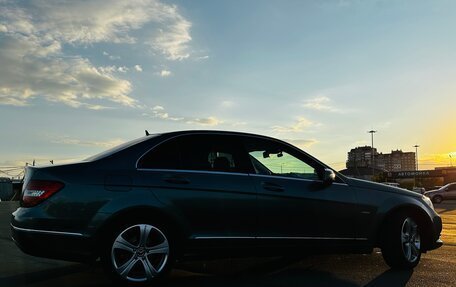 Mercedes-Benz C-Класс, 2011 год, 2 400 000 рублей, 7 фотография