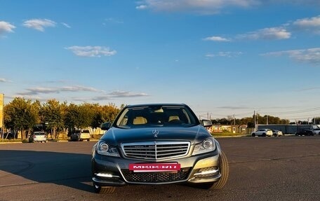 Mercedes-Benz C-Класс, 2011 год, 2 400 000 рублей, 2 фотография
