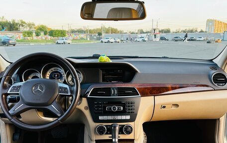 Mercedes-Benz C-Класс, 2011 год, 2 400 000 рублей, 25 фотография