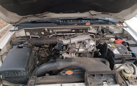 Mitsubishi Pajero IV, 2011 год, 1 990 000 рублей, 8 фотография