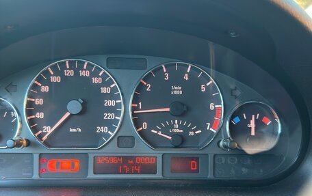 BMW 3 серия, 1999 год, 700 000 рублей, 16 фотография