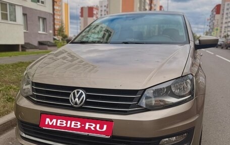 Volkswagen Polo VI (EU Market), 2017 год, 700 000 рублей, 1 фотография