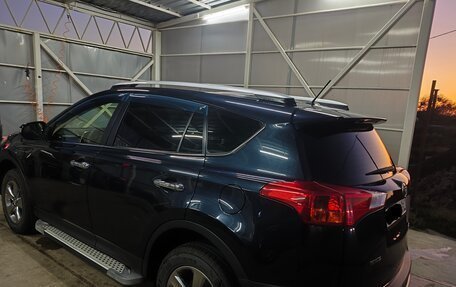 Toyota RAV4, 2015 год, 2 120 000 рублей, 5 фотография