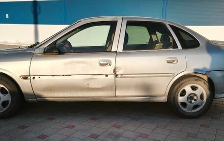Opel Vectra B рестайлинг, 2000 год, 165 000 рублей, 8 фотография