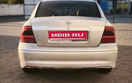 Opel Vectra B рестайлинг, 2000 год, 165 000 рублей, 6 фотография