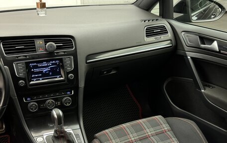 Volkswagen Golf GTI VII, 2014 год, 1 870 000 рублей, 29 фотография