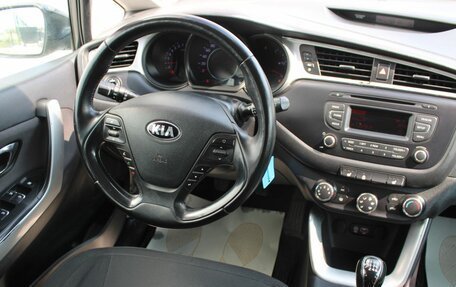 KIA cee'd III, 2015 год, 890 000 рублей, 17 фотография