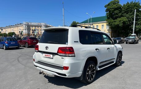 Toyota Land Cruiser 200, 2016 год, 4 400 000 рублей, 3 фотография