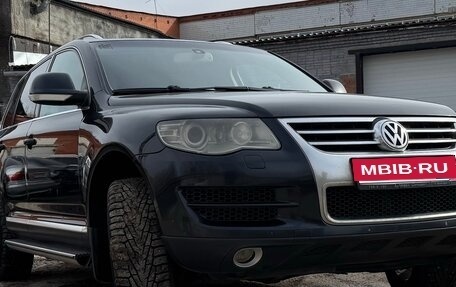 Volkswagen Touareg III, 2008 год, 1 248 000 рублей, 2 фотография