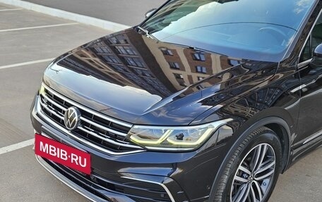 Volkswagen Tiguan II, 2021 год, 4 200 000 рублей, 8 фотография