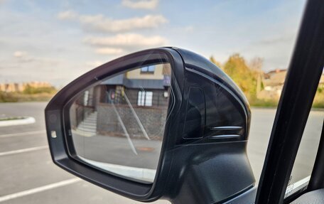 Volkswagen Tiguan II, 2021 год, 4 200 000 рублей, 24 фотография
