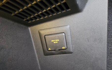 Volkswagen Tiguan II, 2021 год, 4 200 000 рублей, 26 фотография