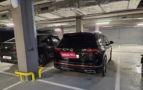 Volkswagen Tiguan II, 2021 год, 4 200 000 рублей, 33 фотография