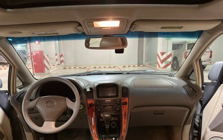 Lexus RX IV рестайлинг, 2000 год, 850 000 рублей, 11 фотография